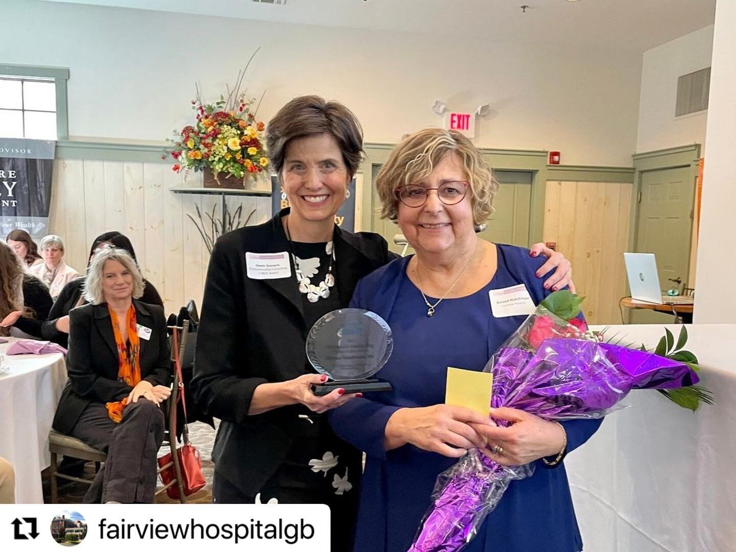 💫 It&rsquo;s #internationalwomensday 💪 I was so honored to present this Mentor Leader award to Doreen Hutchinson, Fairview Hospital&rsquo;s Vice President of Operations/Chief Nurse, at the @sberkchamber Women in Leadership event today! Doreen is a 