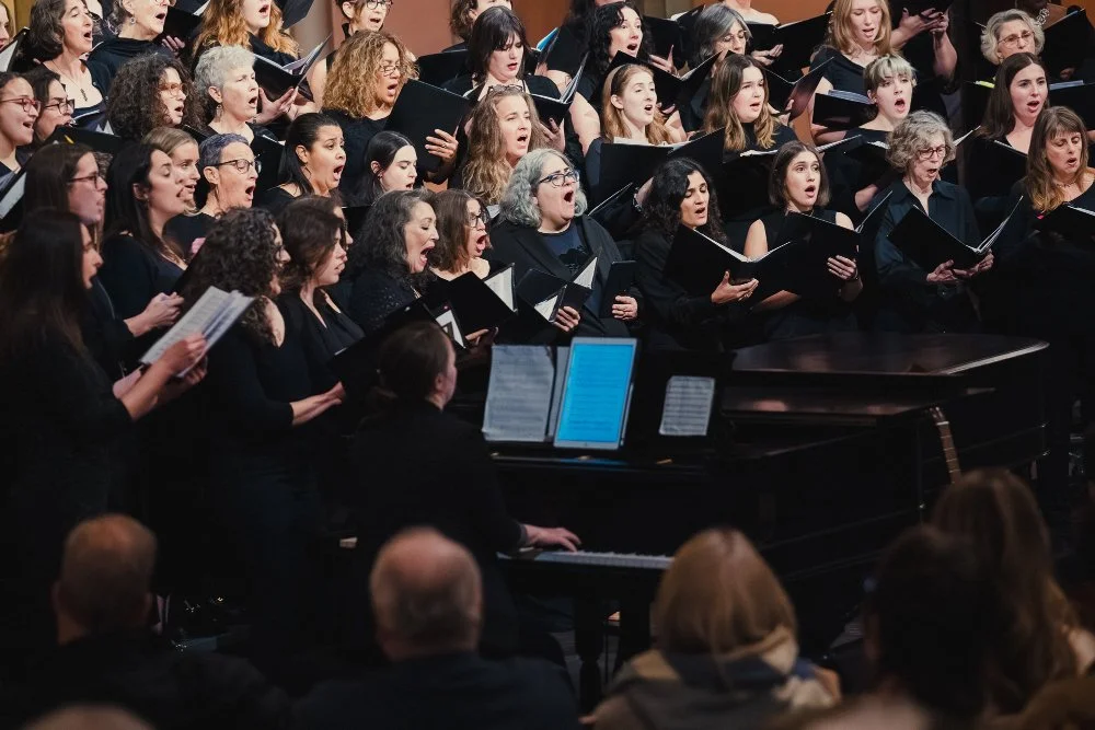 From "In Time" with @bktreble at @oldfirstbrooklyn.

#bktreble #oldfirstbrooklyn #choralmusic #brooklynmusic #dwphotony