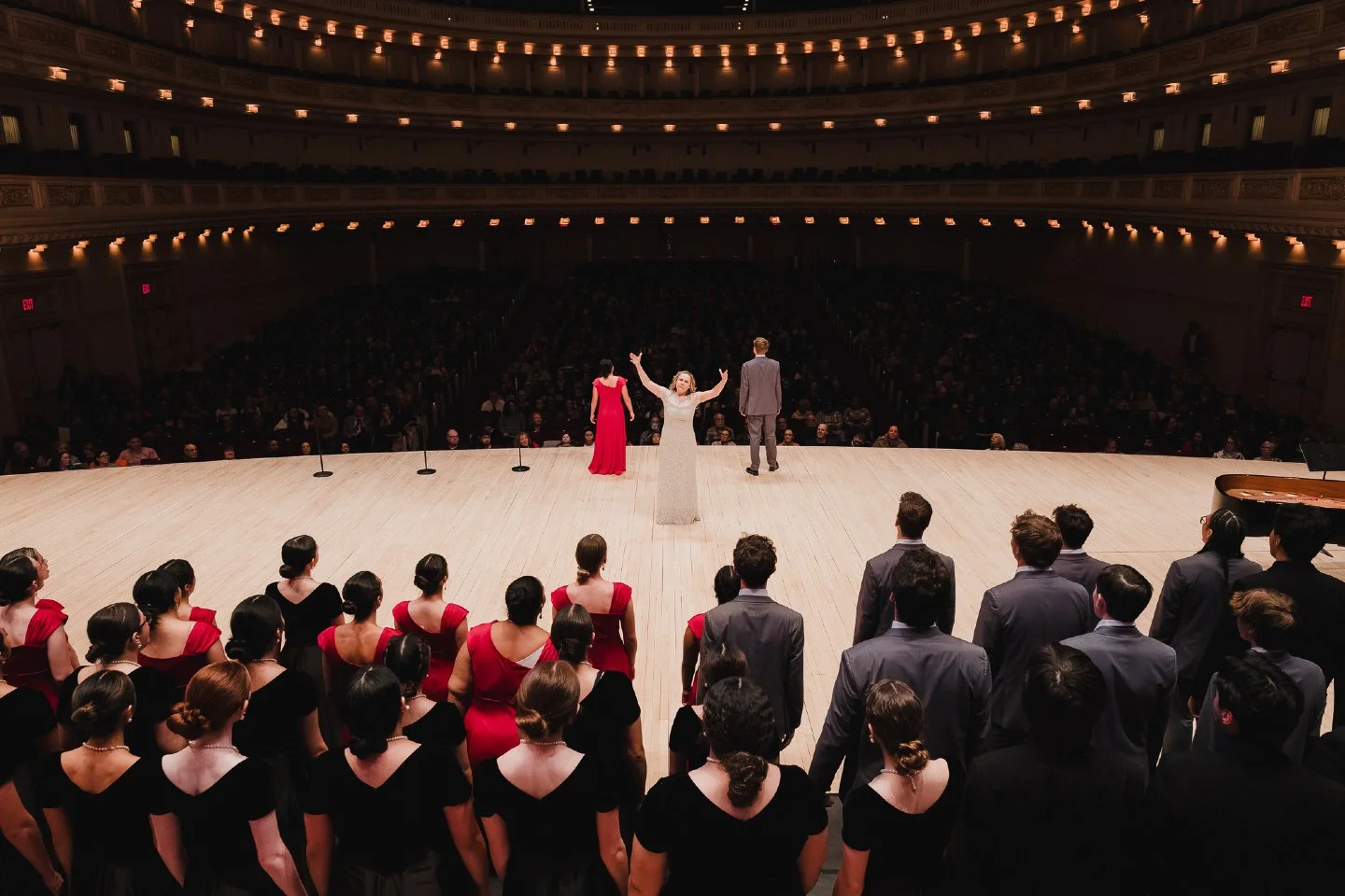 Scenes from A Legacy of Song at @carnegiehall with @dciny.

 @mdchoir @zang_meister @calebrandallvoiceteacher @atlanticharmoniesstudio #CarnegieHall #DCINY #dwphotony #choralmusic #sternauditorium