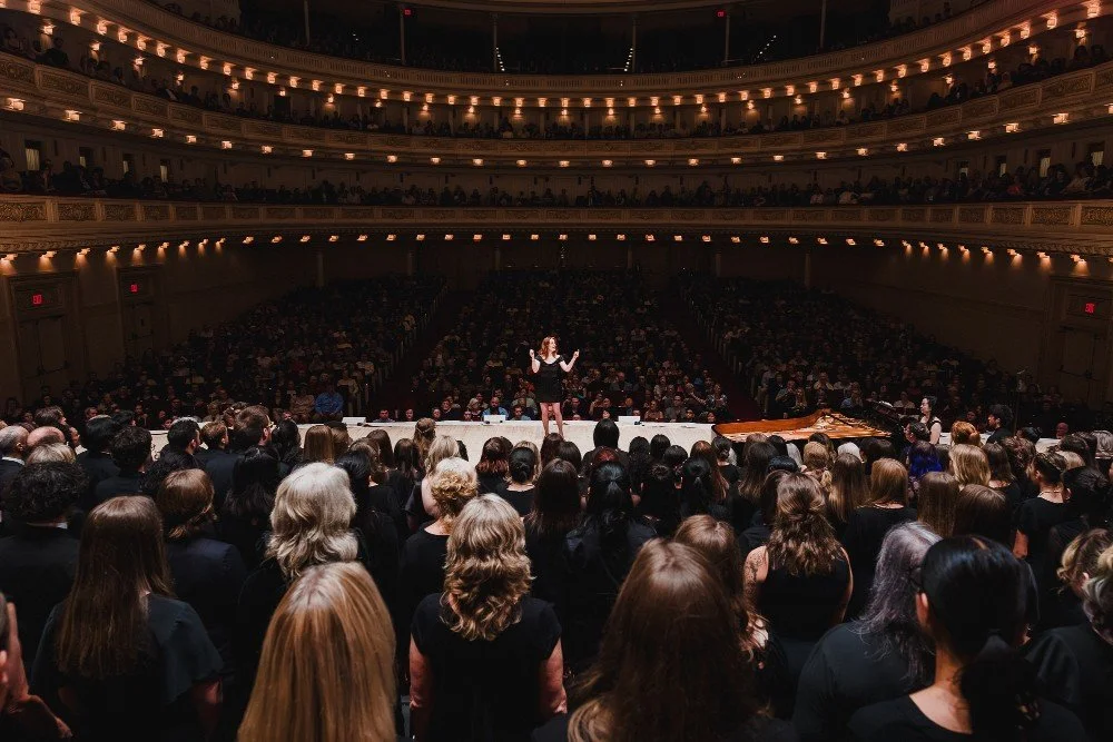 A night of Whitacre at @carnegiehall. @dciny brought choirs in from across the country.

Conducted by @ericwhitacre and @jenlucycook. Piano, @dolcekelly_pianist.
Featuring:
@charitonmusic @friendscentralschool @foothillhschoirs @spokanefallscommunity