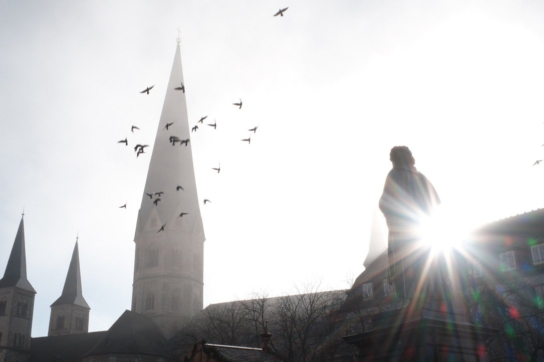 Beethovens Geistesblitze -- Bonn, 29.11.2024, FUJIFILM X-T50, VOIGTLANDER ULTRON 27mm F2, ISO 1000, 41 mm, ƒ22, 1/180 s