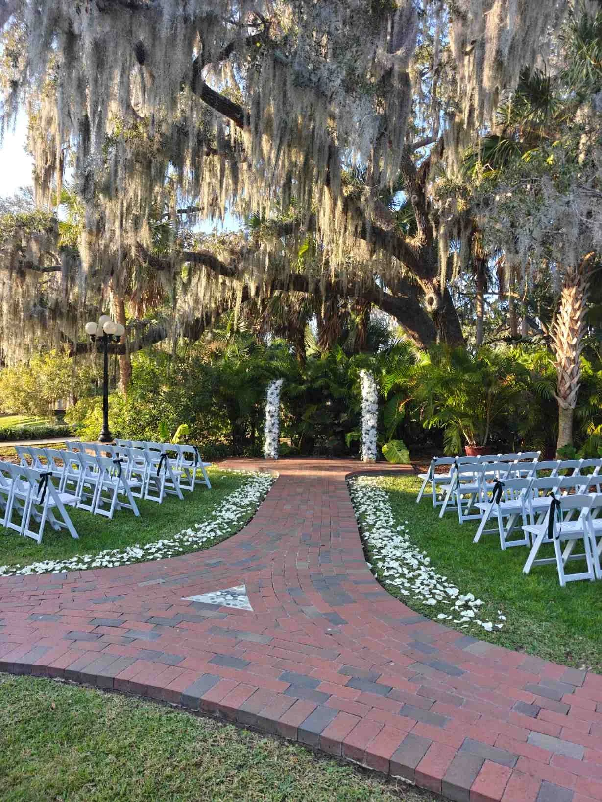 Estate on the Halifax Wedding Venue in Port Orange, Florida