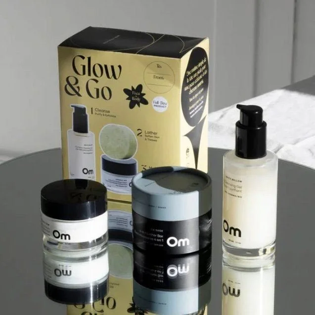 Happy #SkincareSaturday!!!

We have some great gift kits in stock from Om Organics! 

Perfect for Mother's Day!!🌸

We know she will love it!

#innerlighthealingcollective #skinhealth #organicskincare #highriver #mothersdaygifts