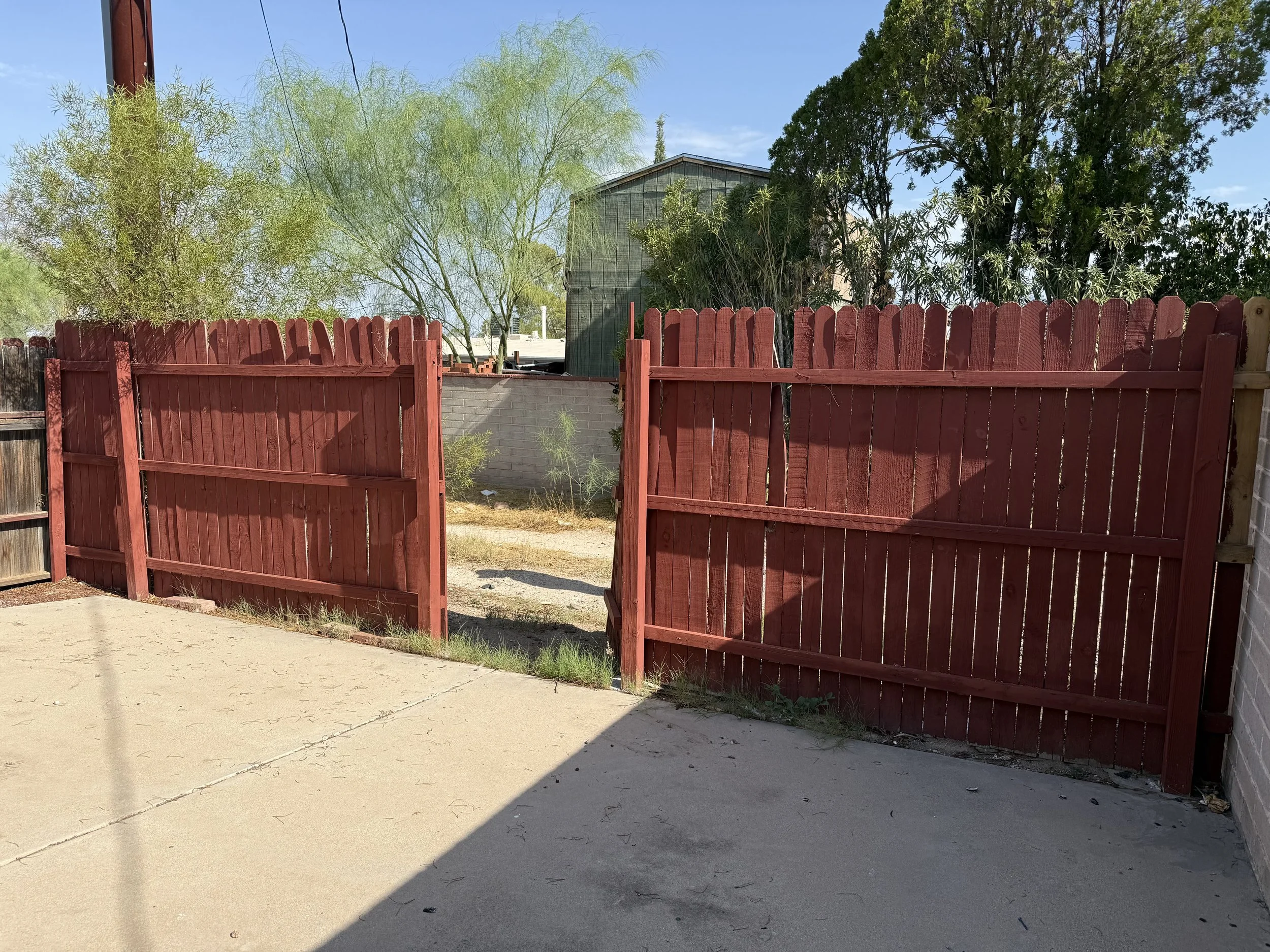 Old fence, 4x4s were rotted.