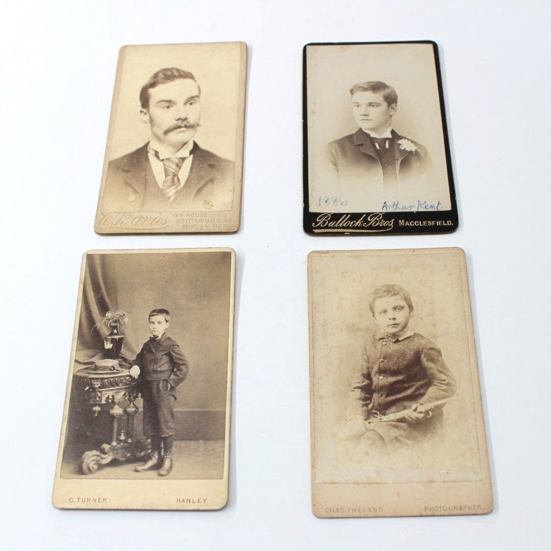 Victorian portrait photographs carte des visite