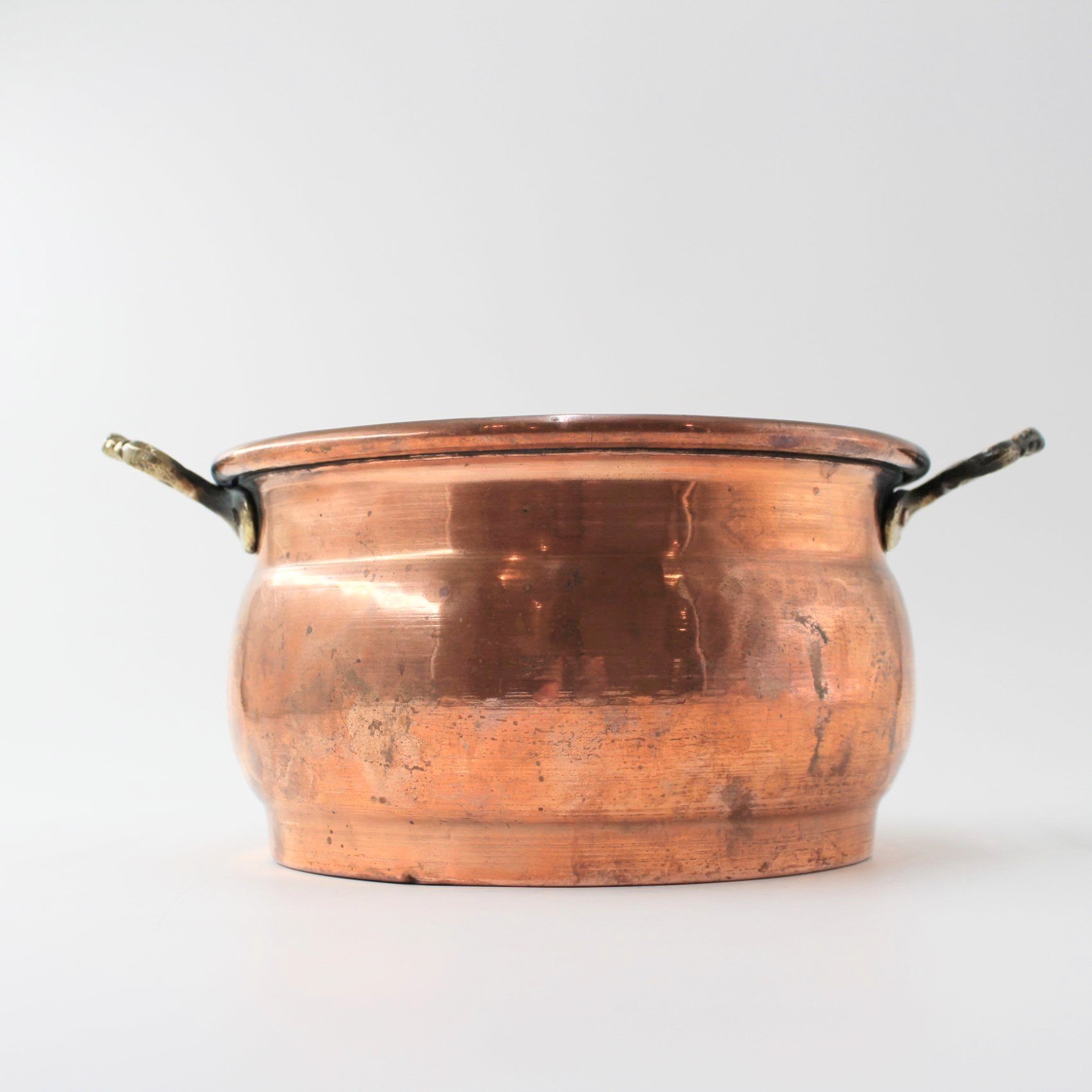 Arts and Crafts copper pan saucepan plant pot