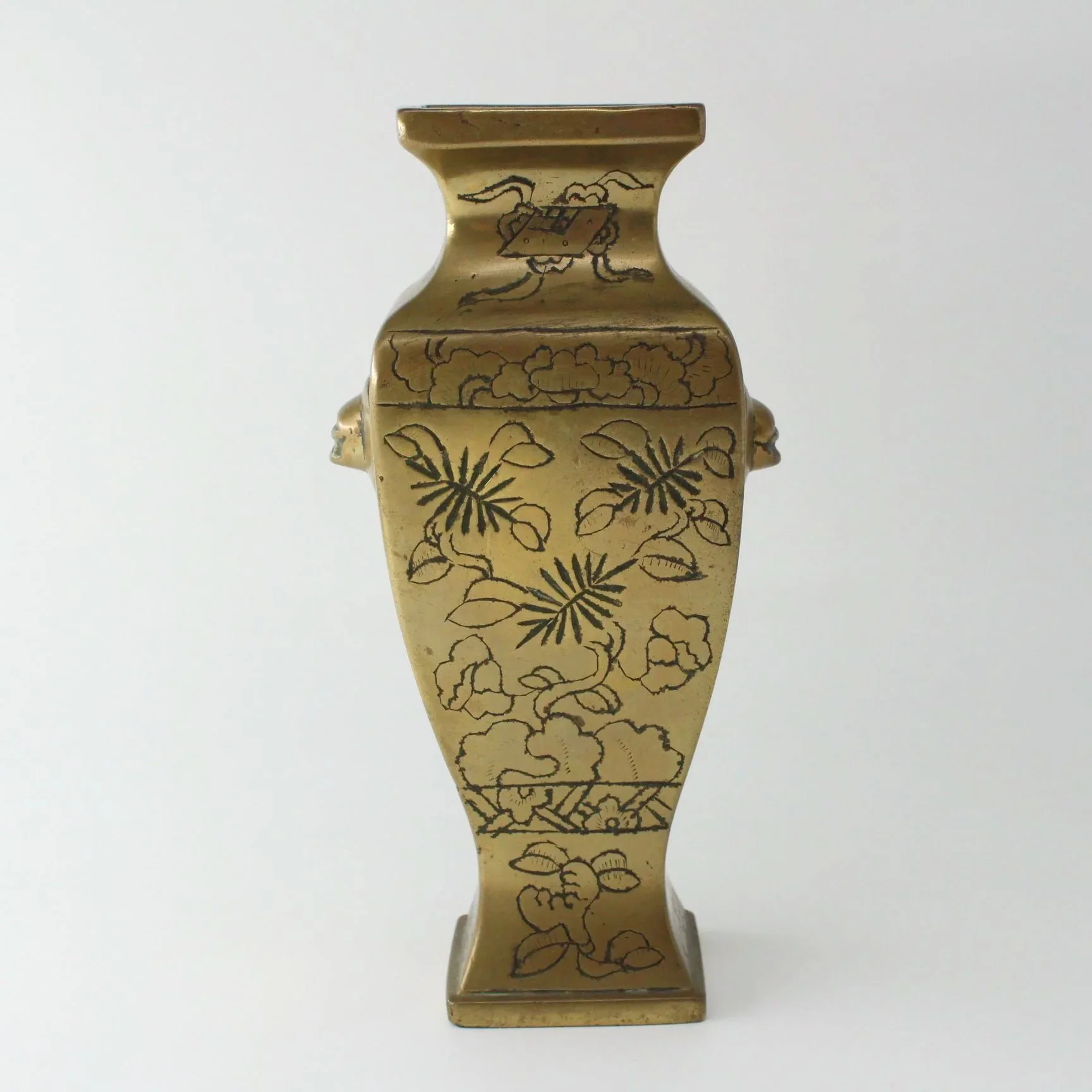 Japanese Meiji period brass vase