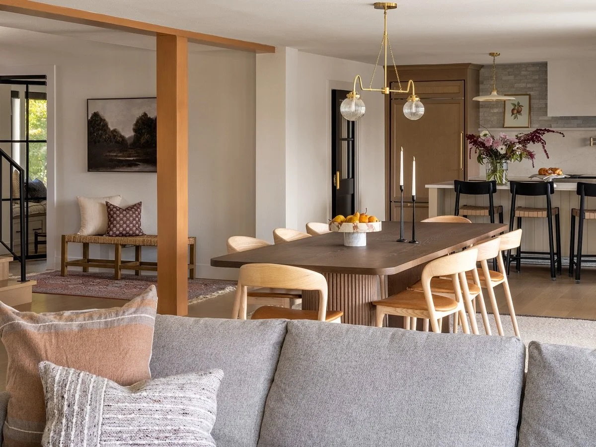 Design feels cohesive when each room connects to the next. 

Design &amp; styling: @jillianinteriors 
Photo: @_karamercer