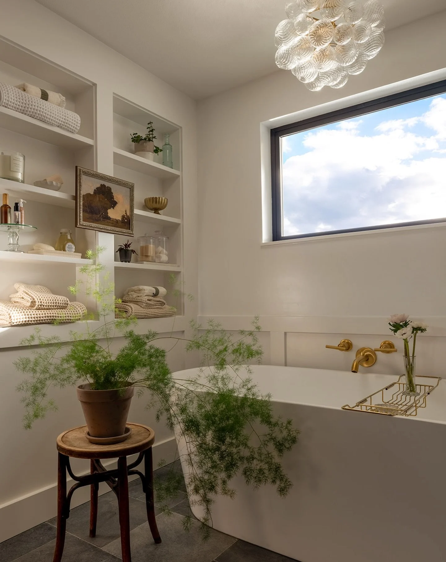 Are you drawn to soft neutrals, natural light, and an effortless calm&hellip; or do you love moody tones, layered textures, and a space that feels dramatic? 

We love both for completely different reasons&mdash;- what&rsquo;s your favorite!?