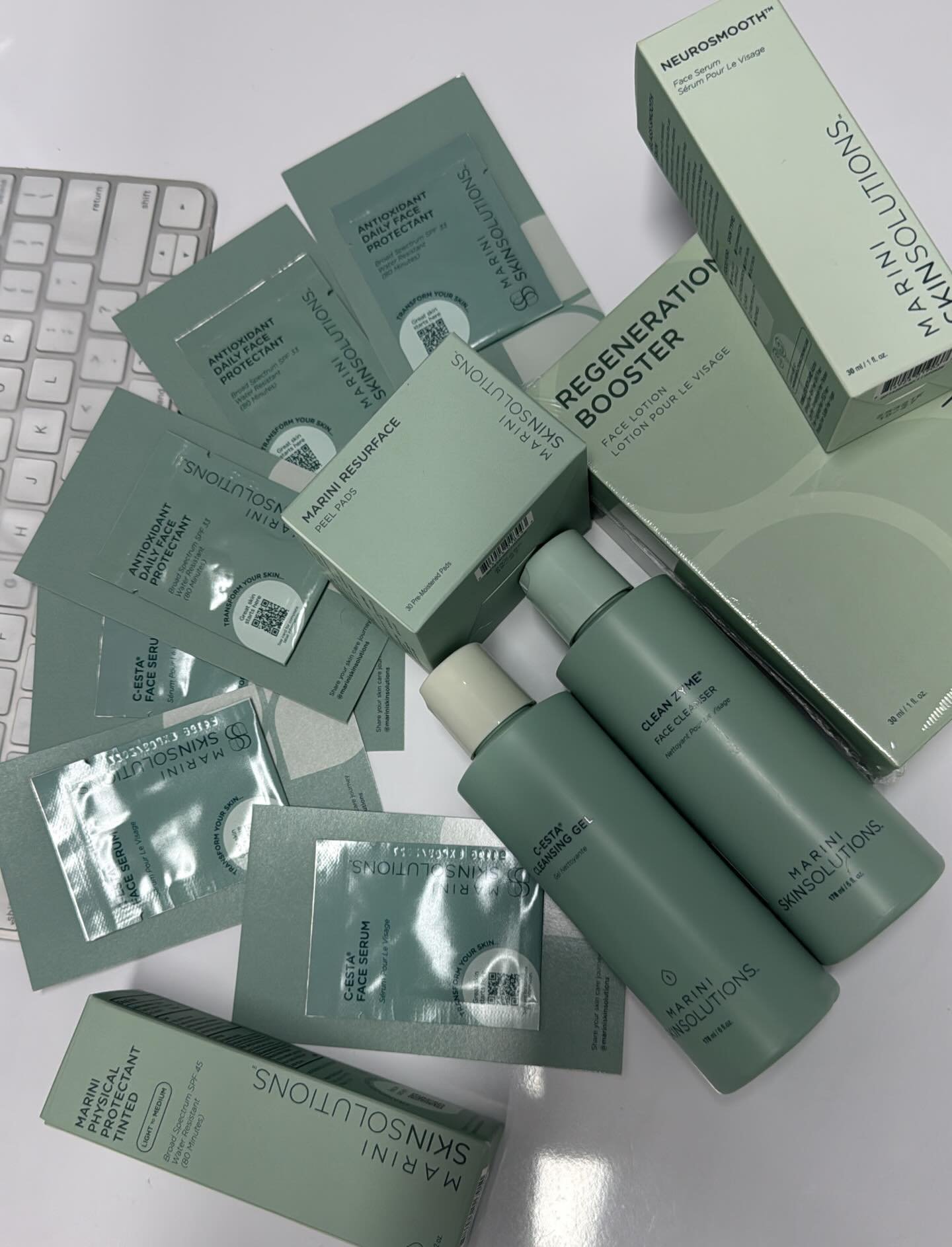 MEDICAL GRADE VS DRUGSTORE SKINCARE 

There is NO COMPARISON

DON&rsquo;T LET ANYONE TELL YOU OTHERWISE

EXAMPLE: Jan Marini Transformation Cream vs. CeraVe Moisturizing Cream?

These are both products that will hydrate your skin, enhance your barrie