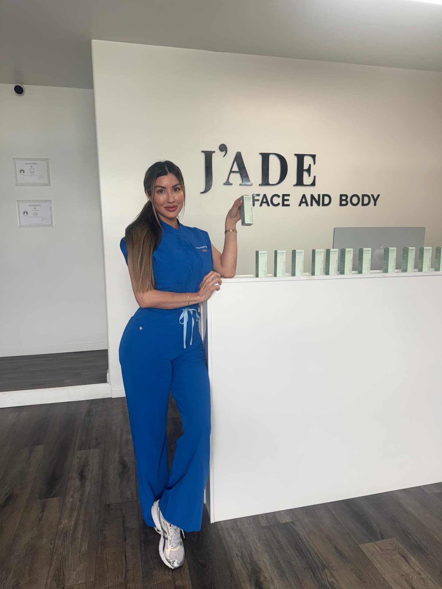 if you haven&rsquo;t tried Reboot yet&hellip; you&rsquo;re seriously missing out 🍣🧬✨

Reboot has become my new favorite, especially during my post Clarify Peel recovery. Supporting my skin barrier while it heals is everything. 

Recovery is just as