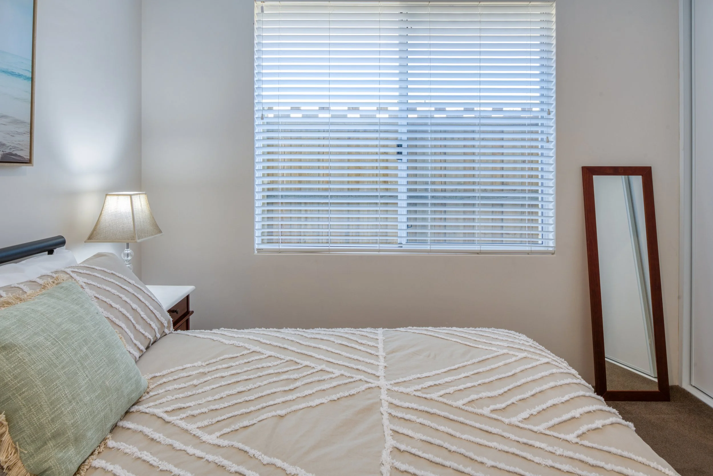 18 Cypress Connolly_2nd Bedroom_0035.jpg