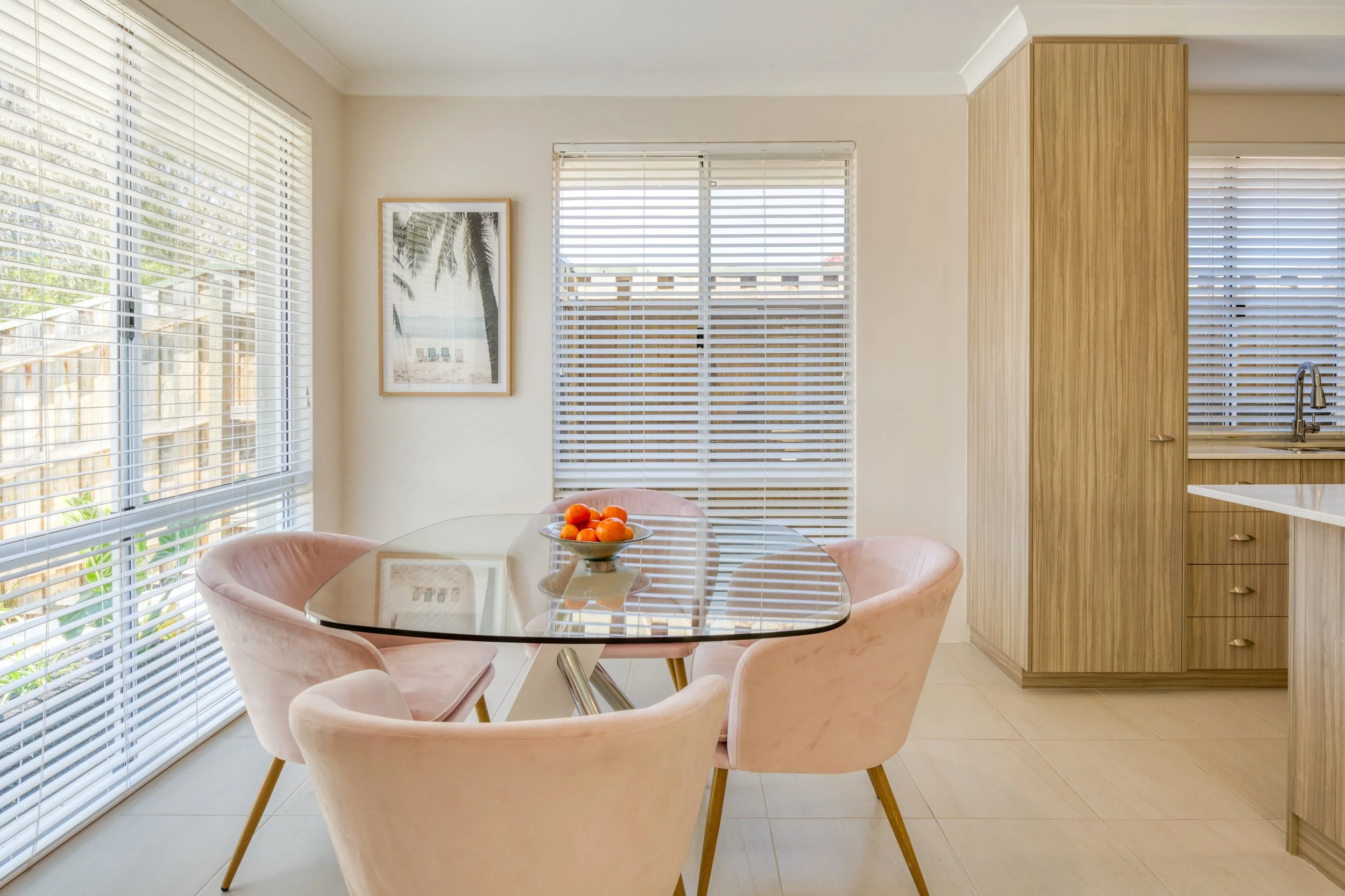 18 Cypress Connolly_Dining Room_0024.jpg