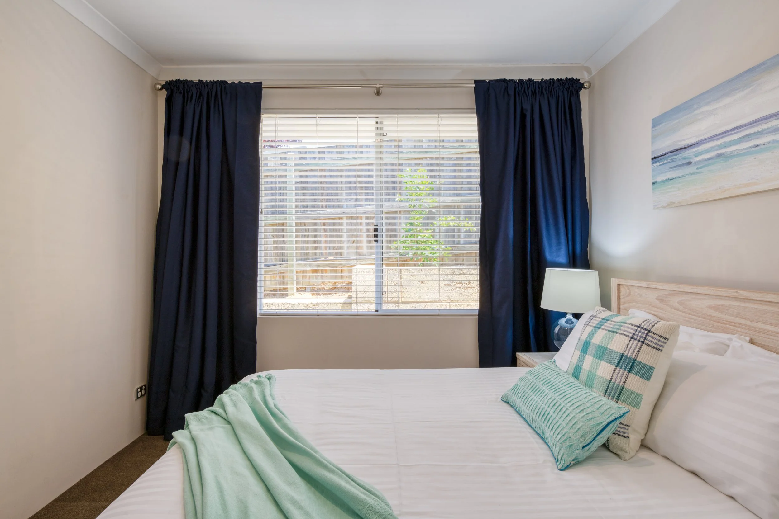 18 Cypress Connolly_Bedroom_0013.jpg