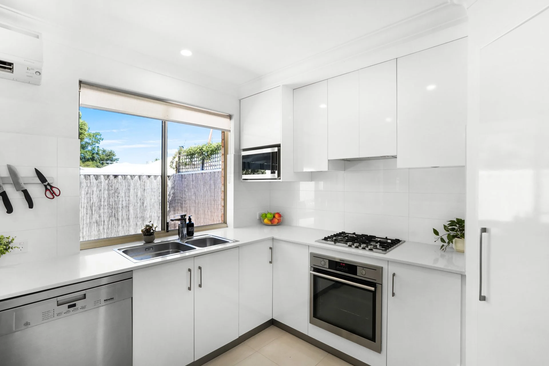 untitled (11 of 35).jpg