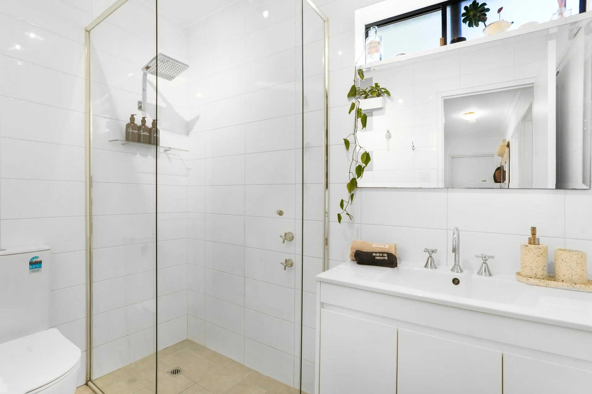 untitled (18 of 33).jpg