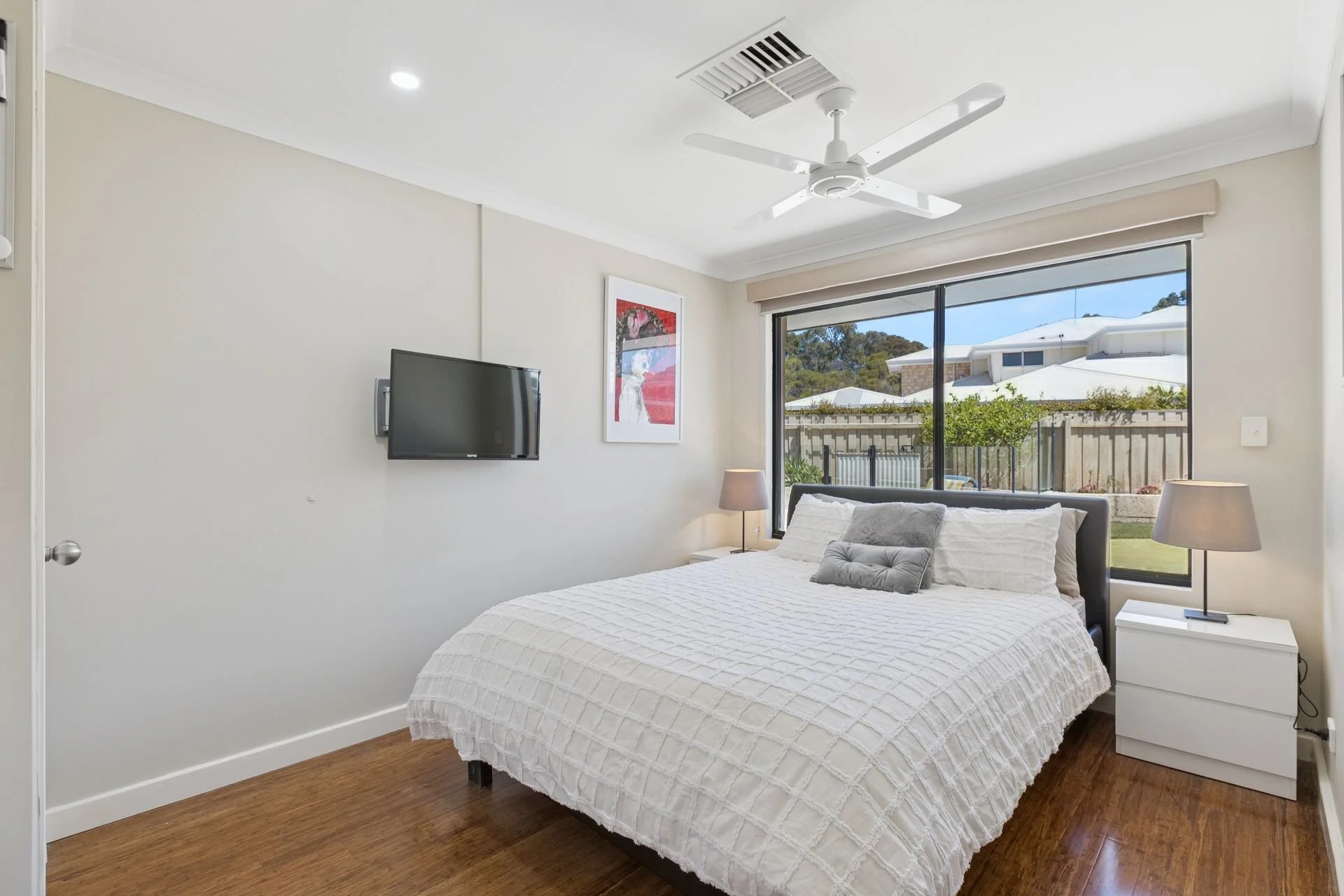 8_12 Aspendale Pl, Hillarys 07.jpg