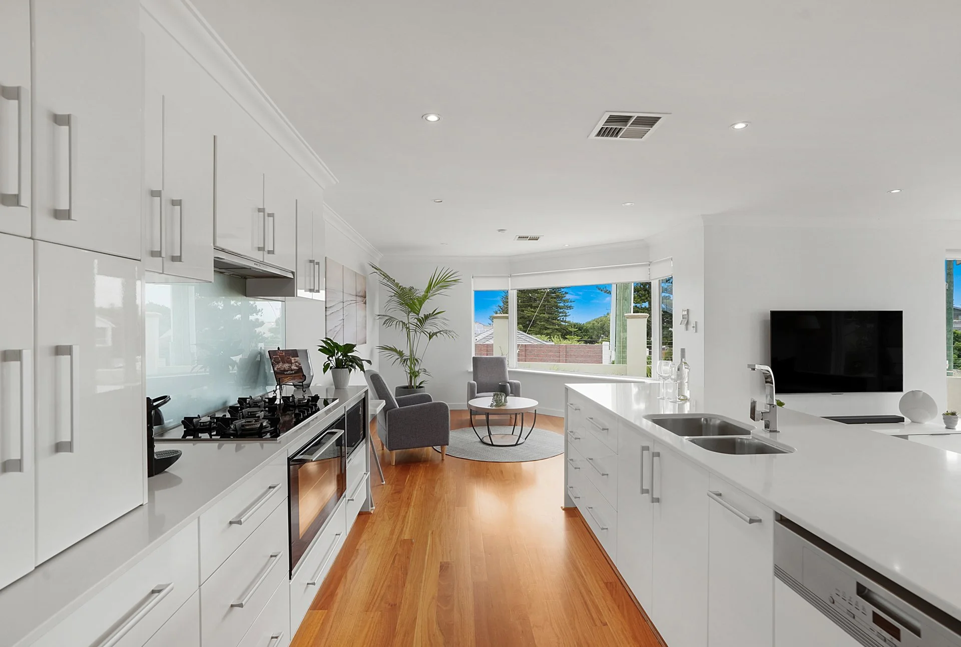 untitled (15 of 40).jpg