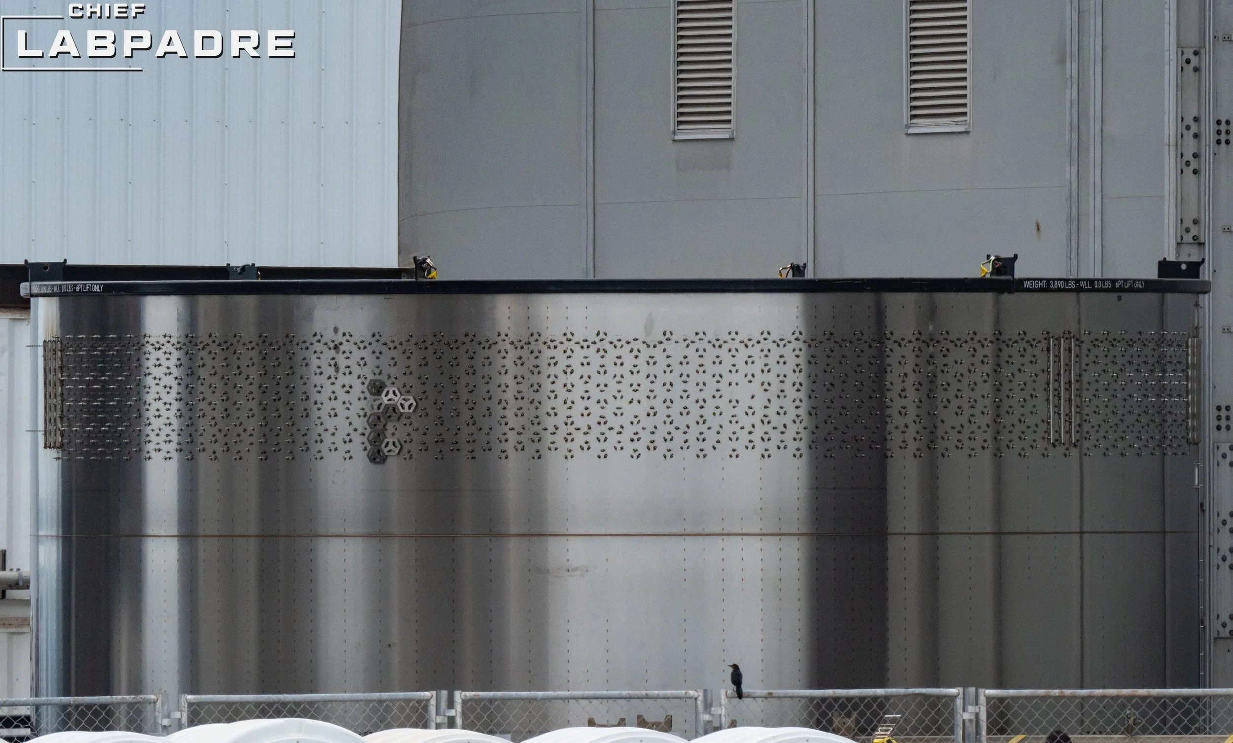 Nuevo anillo con nuevos agarres para losetas térmicas