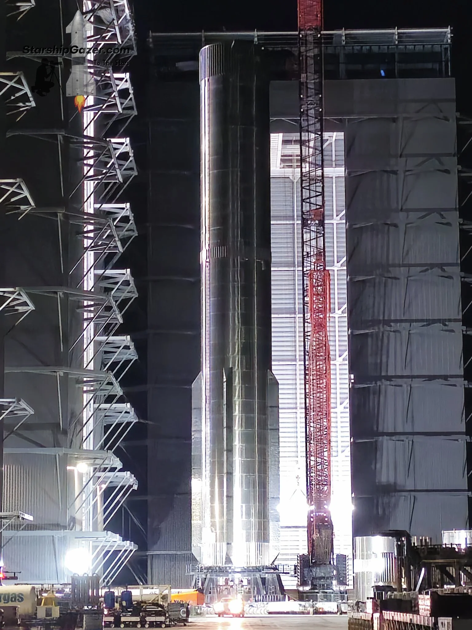 Booster 12 es transportado al área de Massey