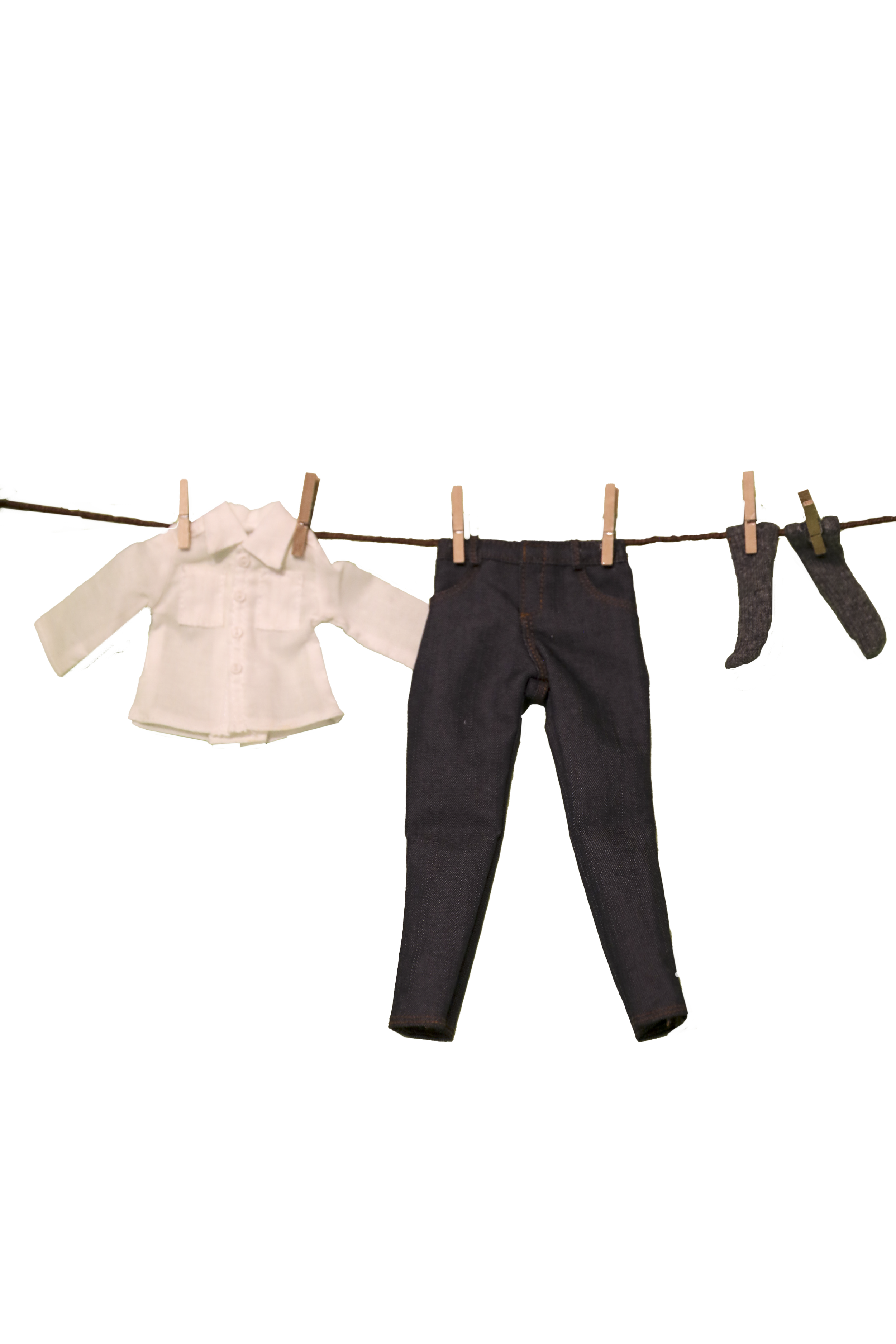 Clothes on Line.png