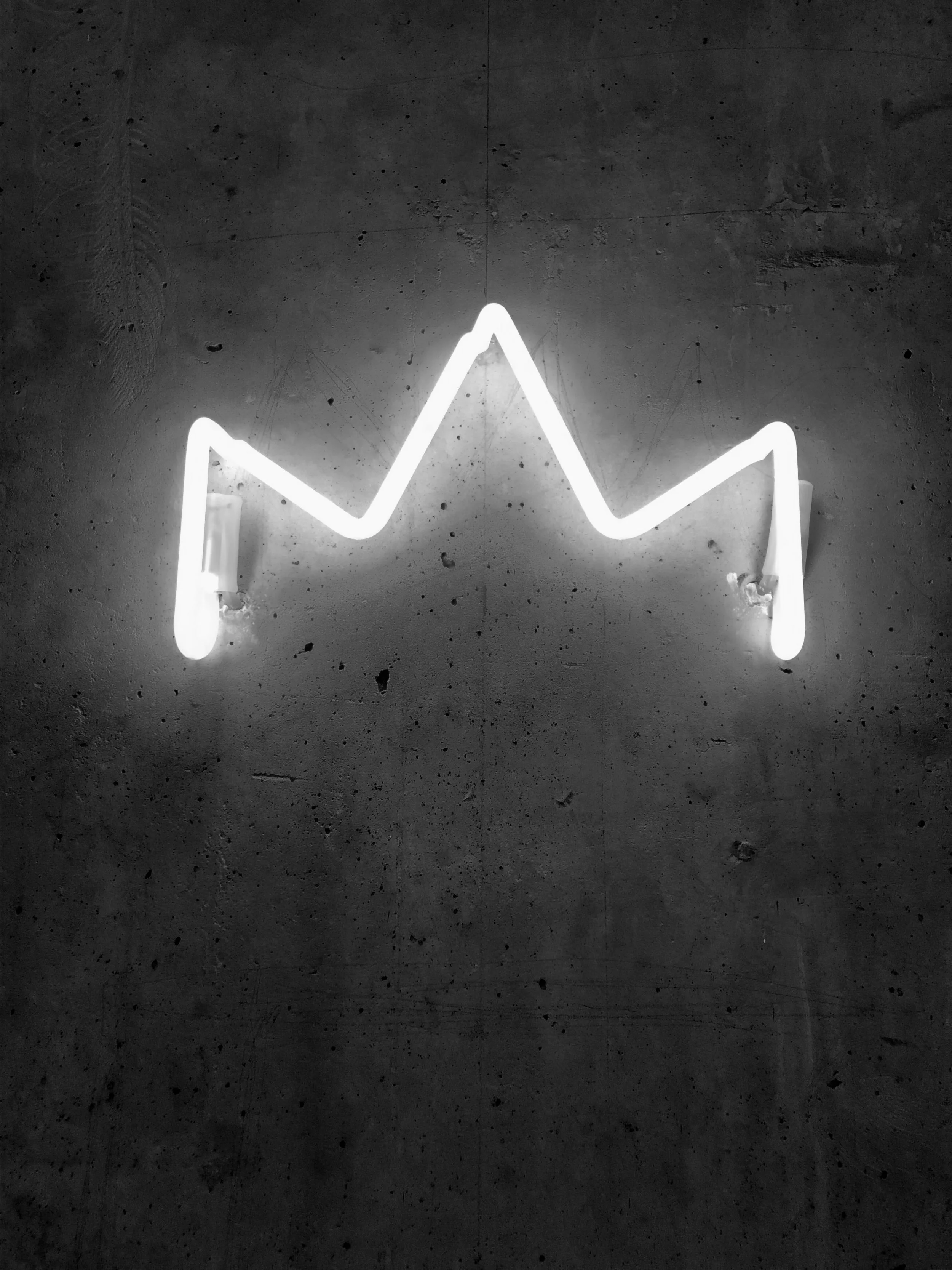 The Kingdom or the Crown: Addressing the Owner Dependence Dilemma in Your Company