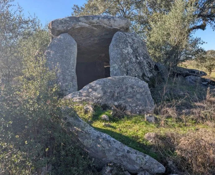 6,000-Year-Old Monuments Reveal Hidden Patterns Across the Spain–Portugal Border