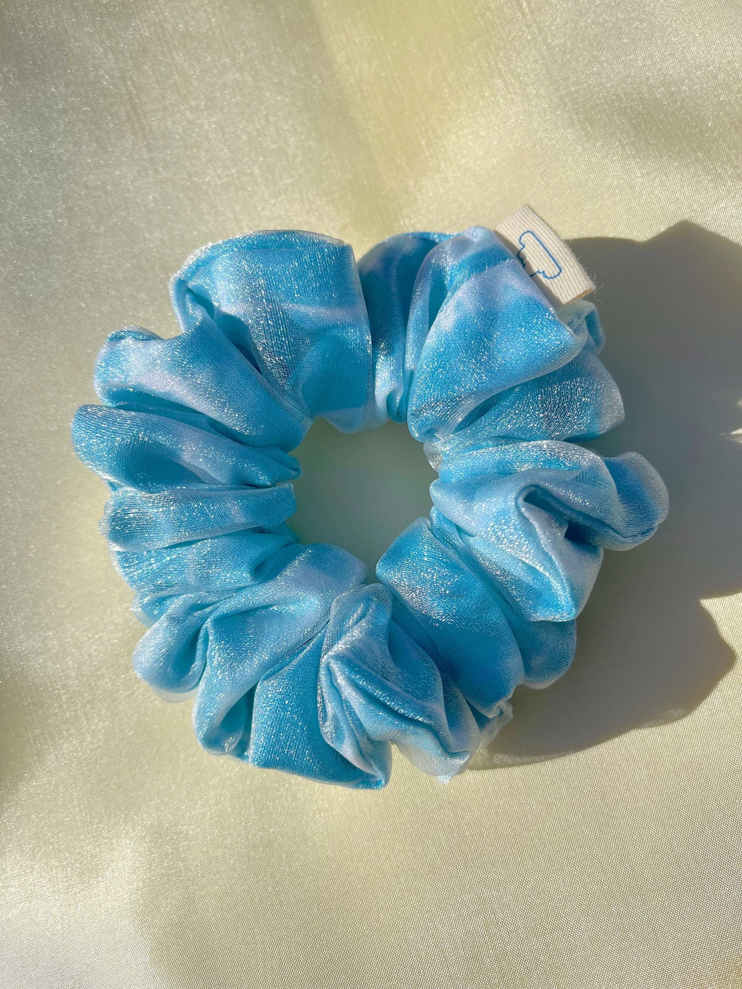 Sun Glitter Scrunchie — Yeppi Studio