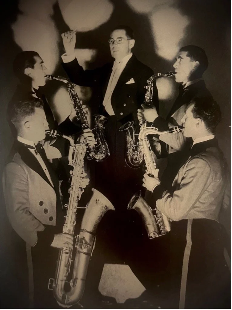 Westlake, From Me To You, 41. This image also appears in a 1936 Buescher advertisement. See Australian Music Maker and Dance Band News, 1 October 1936, ii.