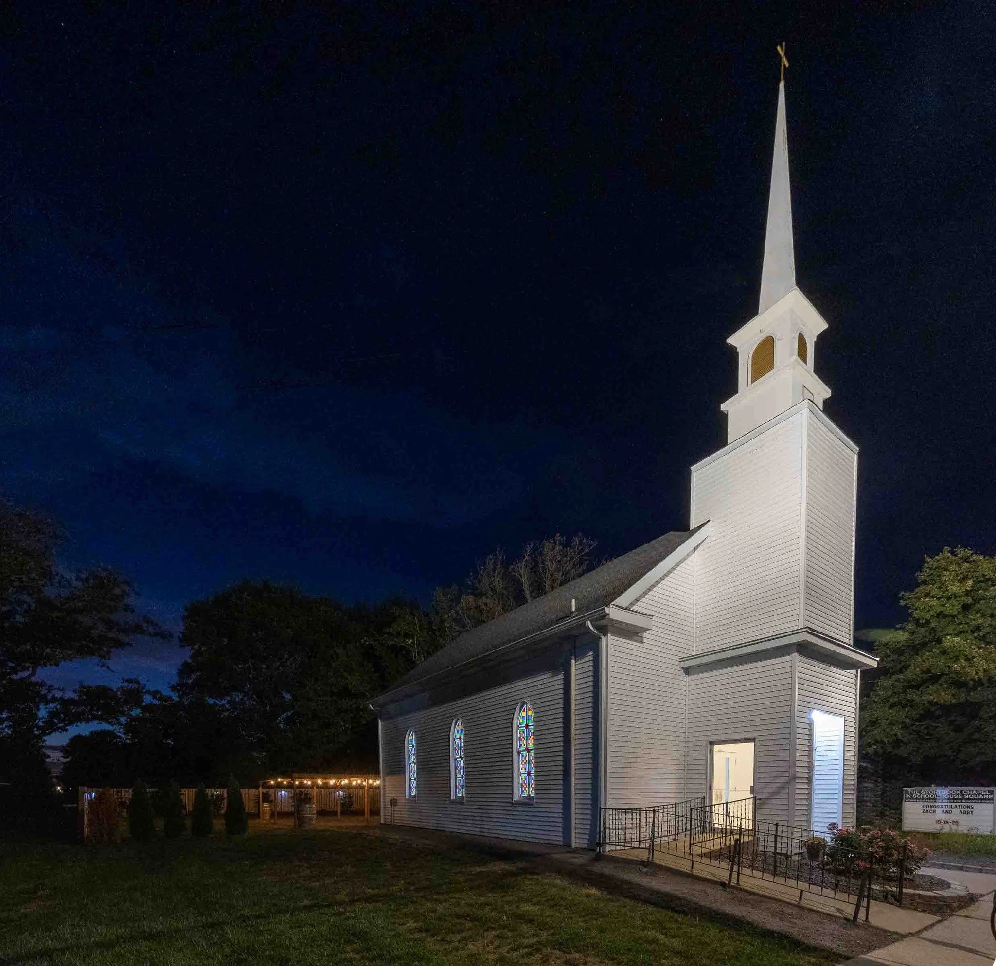 How to Plan a Beautiful Elopement at Storybook Chapel in St. Jacob