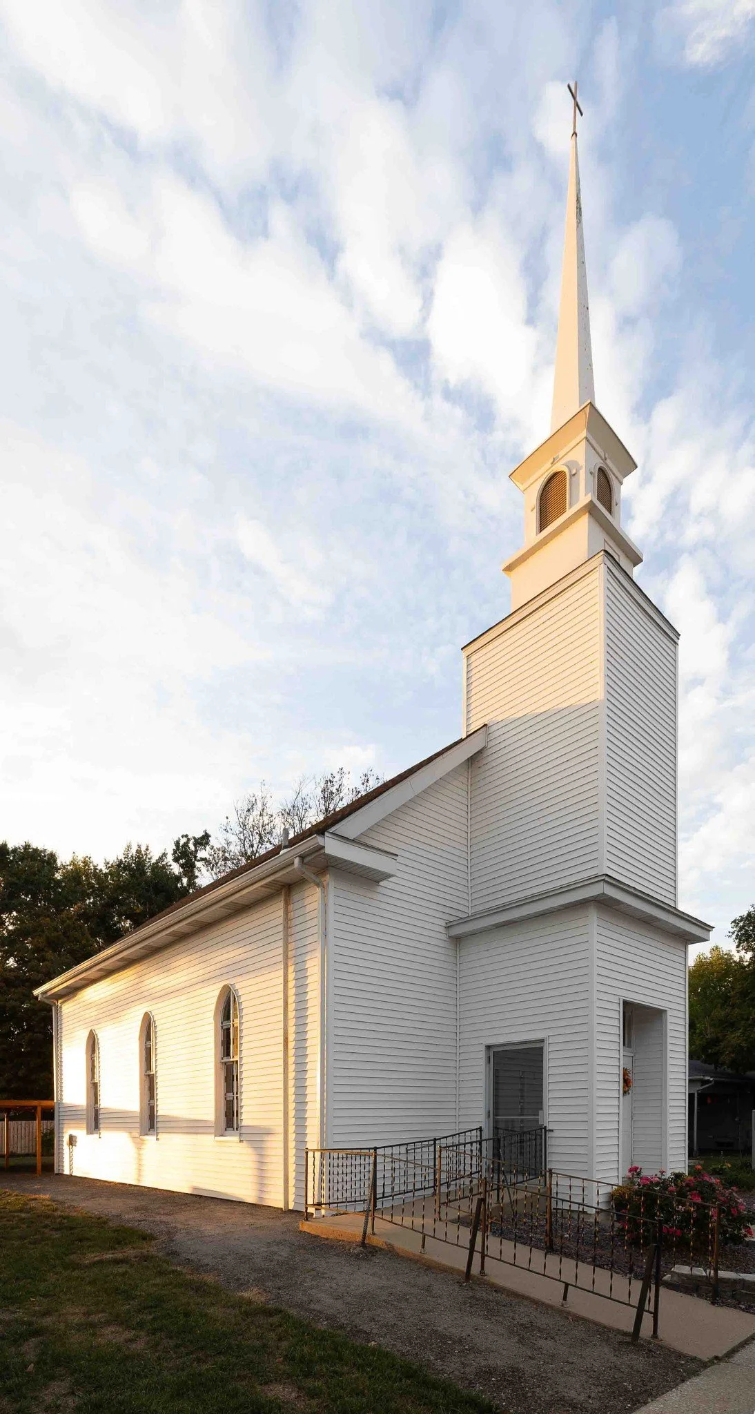 Microwedding Stories: Couples Who Chose Schoolhouse Square