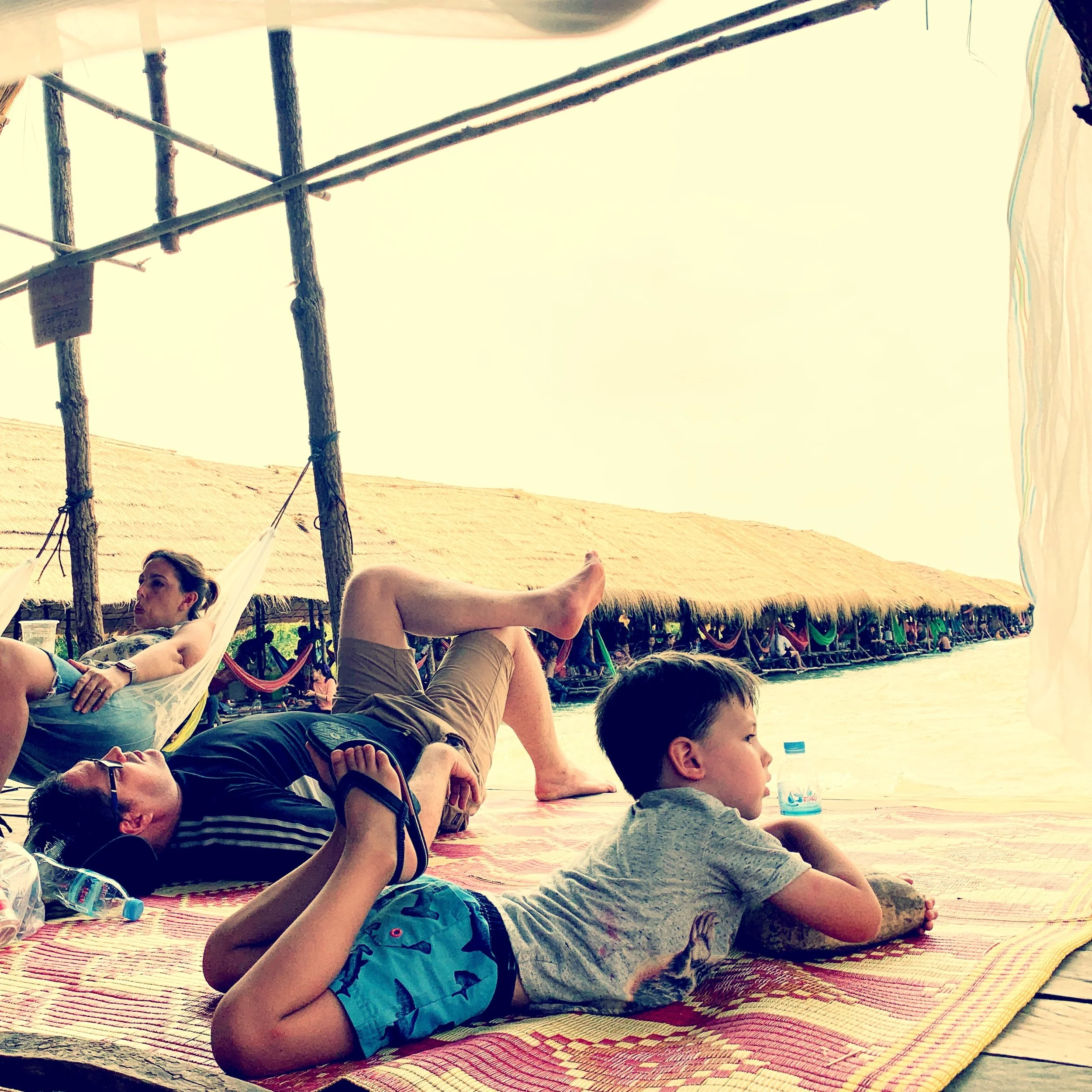 Floating Restaurant - Kratie