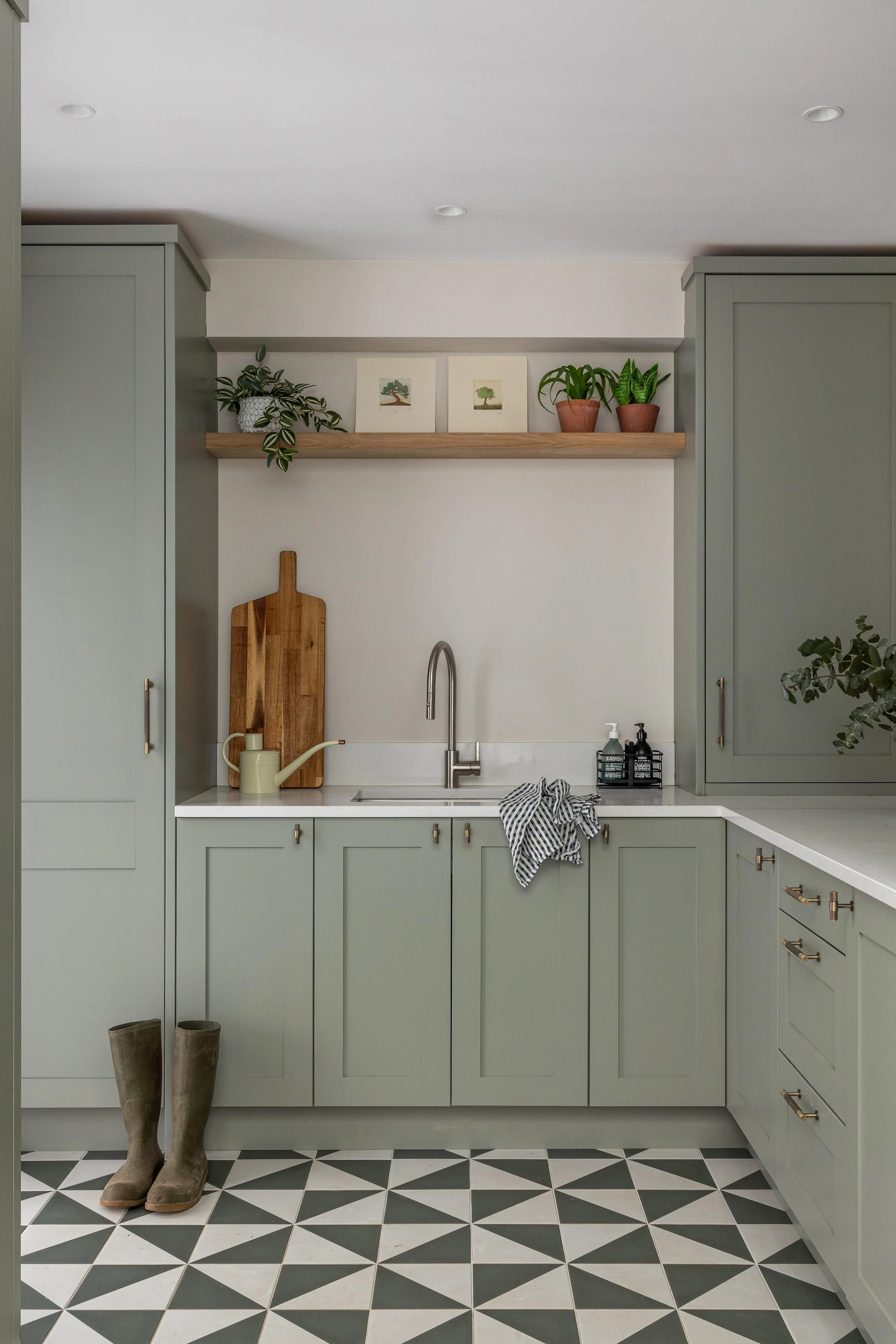 Mx3BpUT6835l.jpg