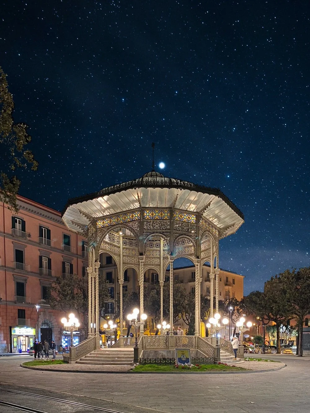 castellamare-w1000.jpg