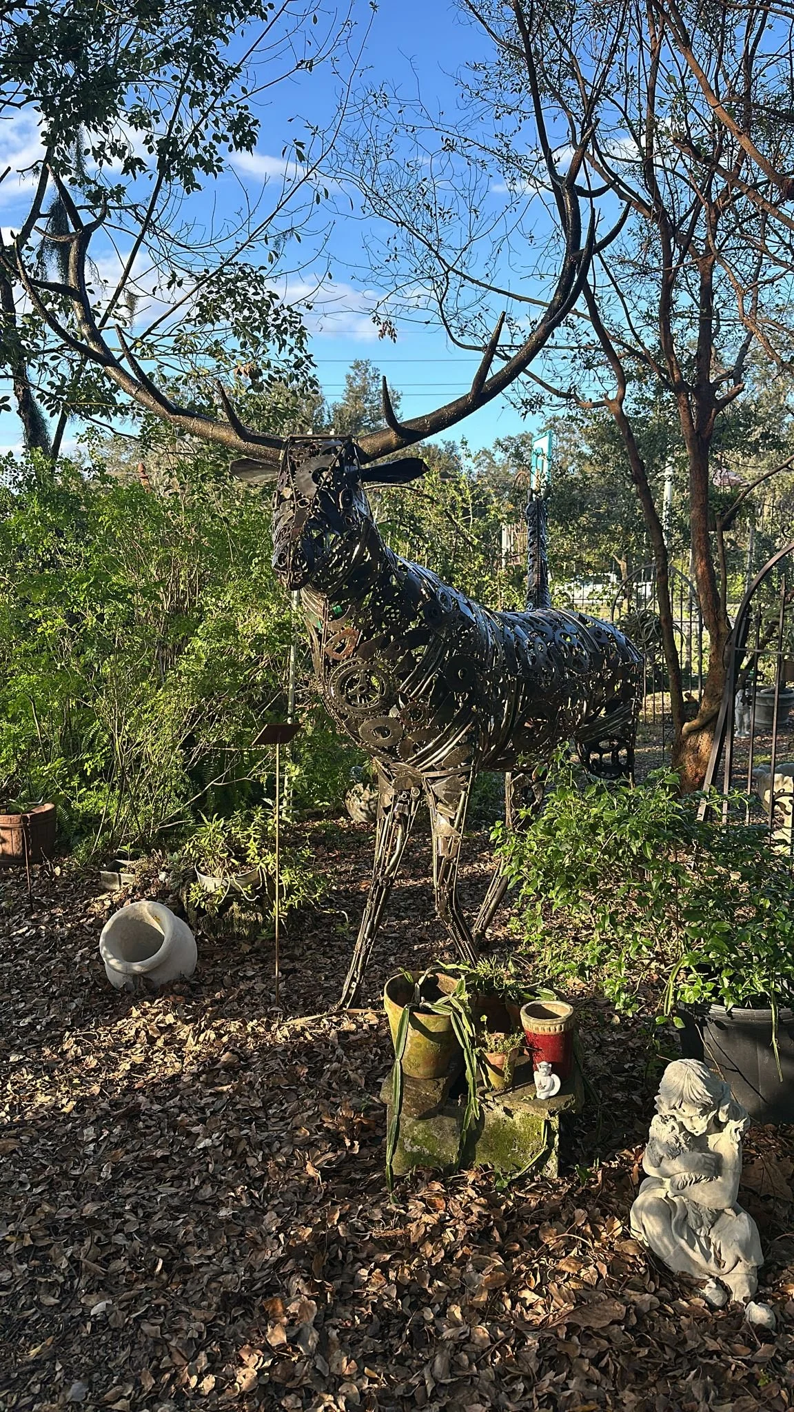 King the Deer - $4,250  |  105" (H) x 48" (W) x 106" (D)  |  Enjoys Jägermeister & Stag Parties