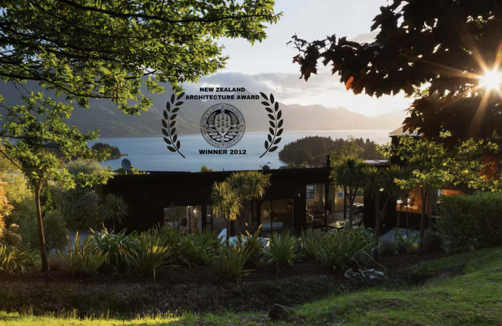 Snowbird luxury Airbnb in Queenstown New Zealand exterior view