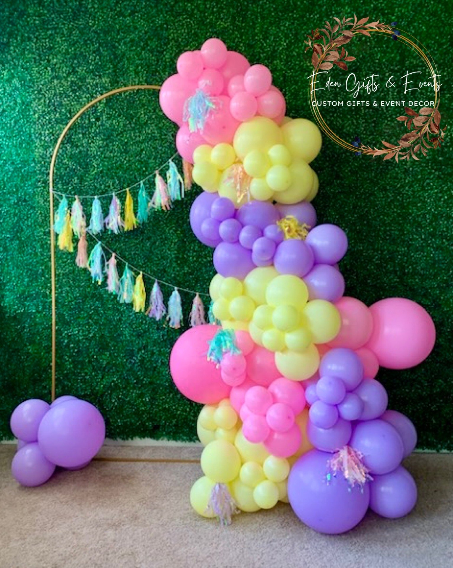 Eden Gifts & Events is Jacksonville's premier destination for custom gifts and event styling.  We offer unique, tailored gifts, stunning event backdrops, and breathtaking balloon installations- including garlands, arches, columns, and marquees.  All 