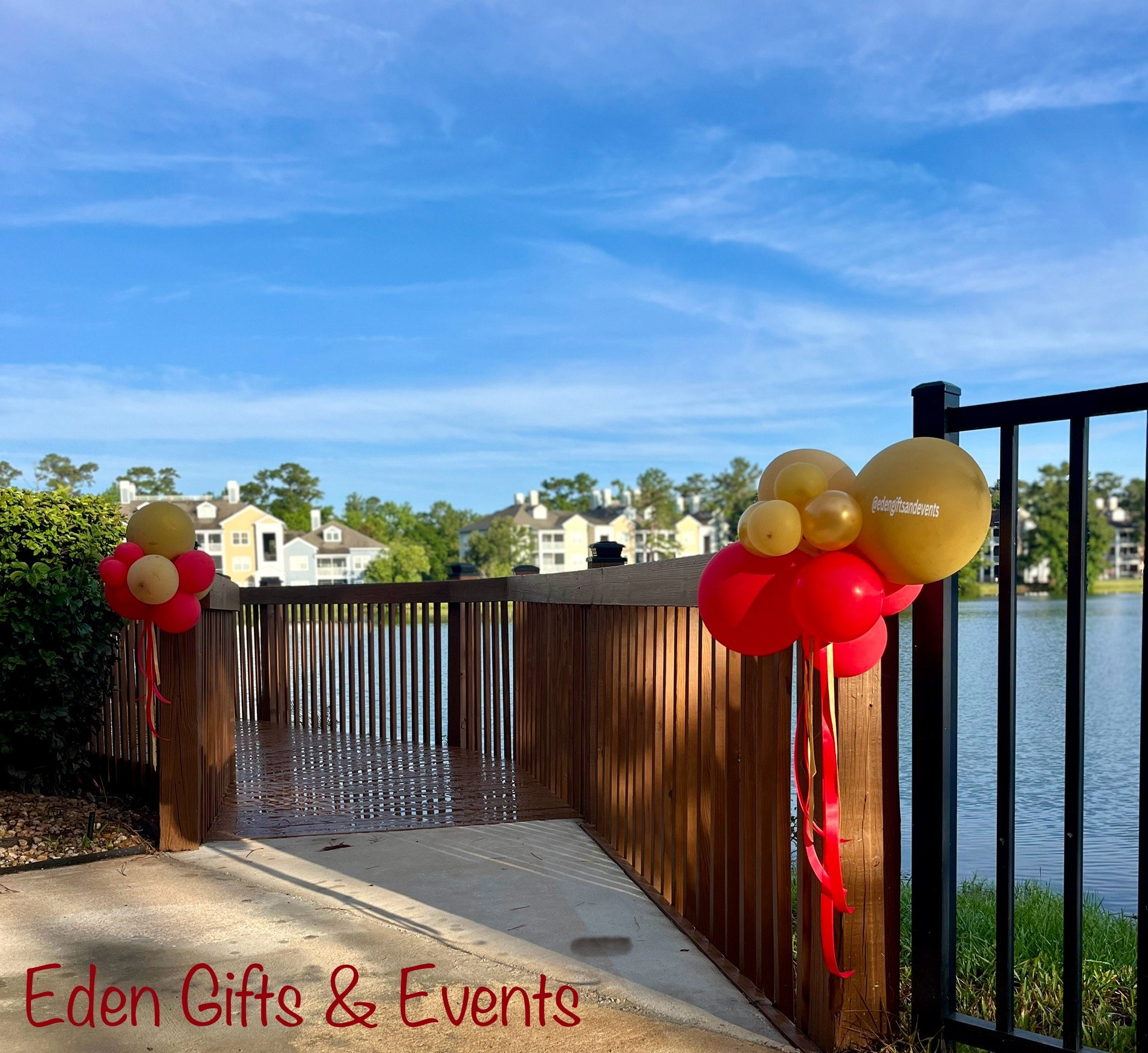 Balloon Clusters Ribbon Fringe.jpeg