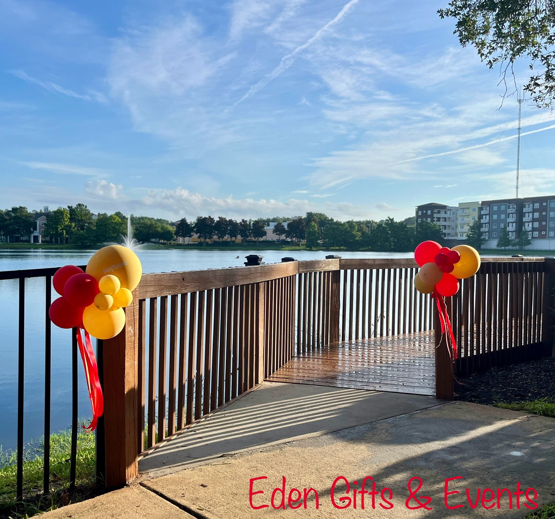 Balloon Clusters Ribbon Fringe.jpeg