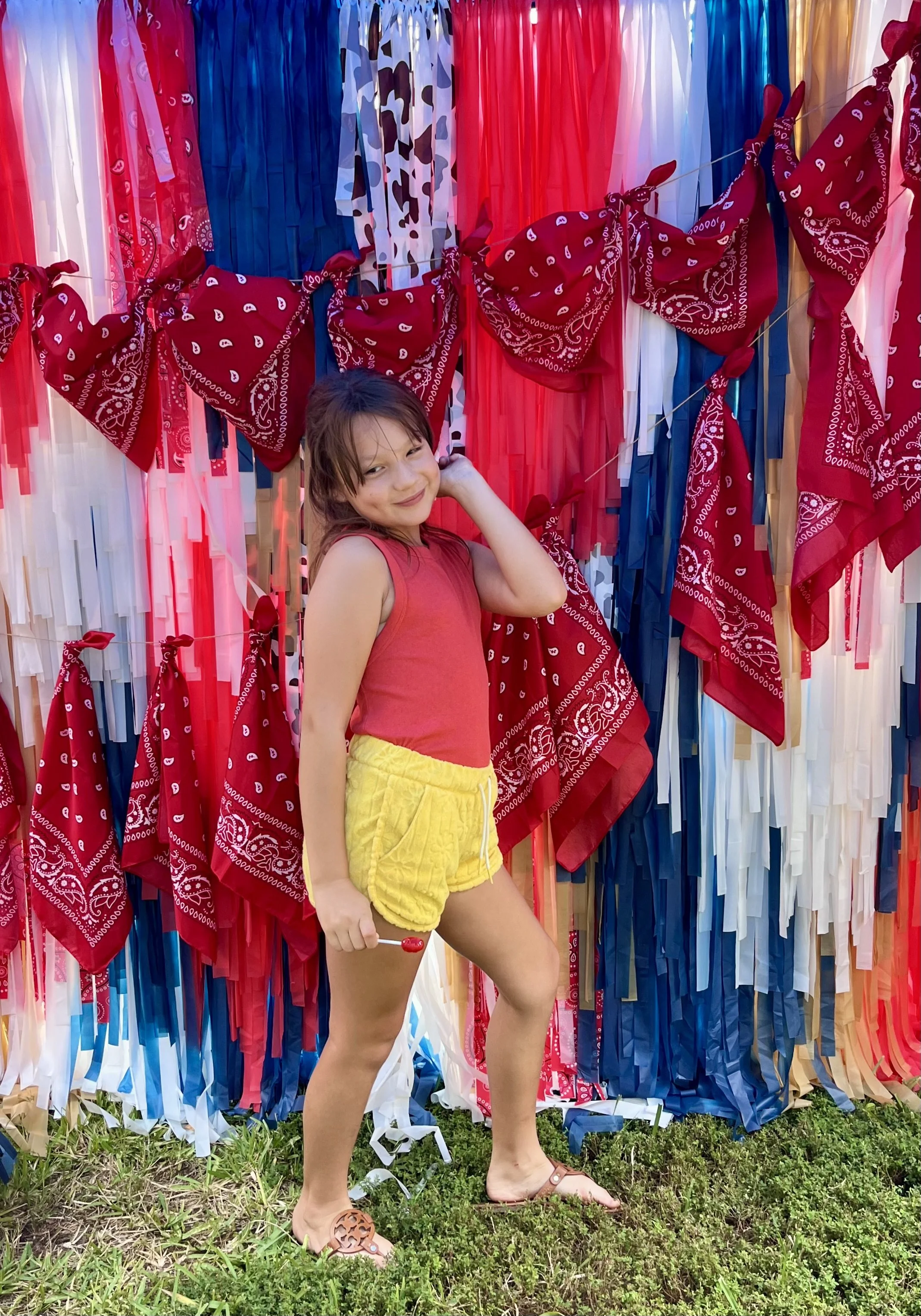 Eden Gifts & Events is your go-to destination for stunning event backdrops, fringe garland, and balloon garland, columns, and marquees. We offer local delivery and FREE pick-up options. Request your FREE quote today!