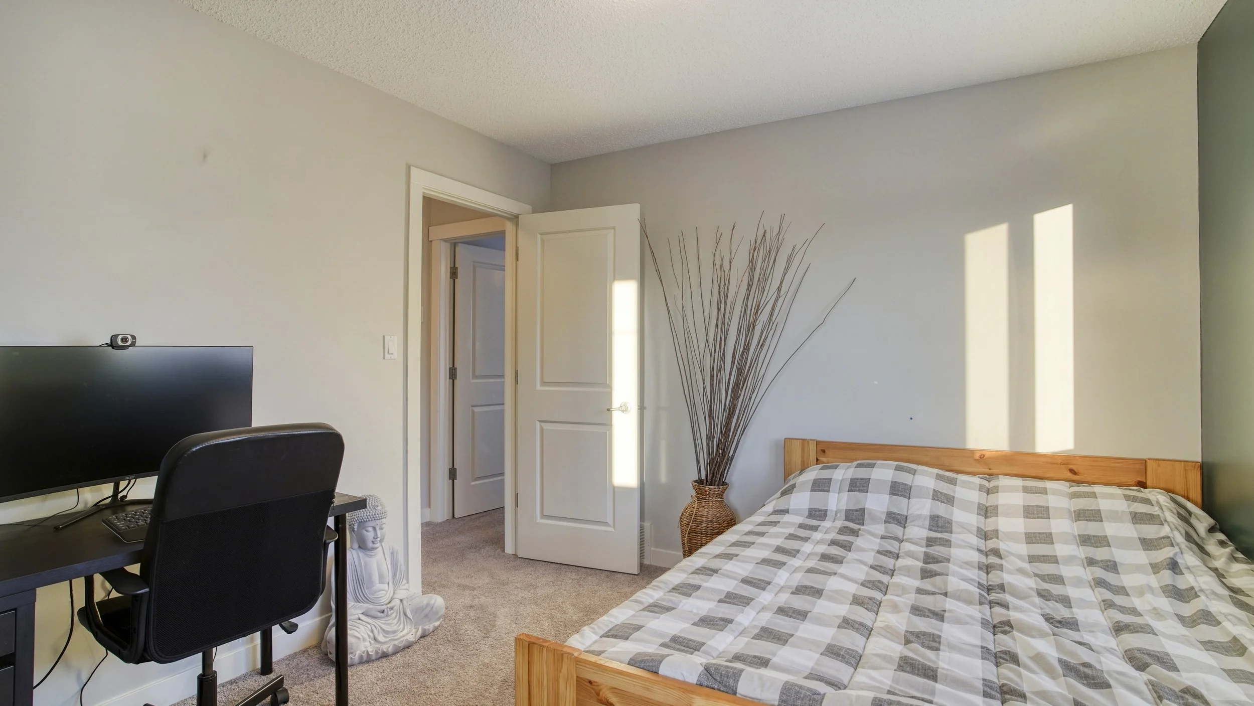 Virtual Xposure - Interior Image - (33).JPG