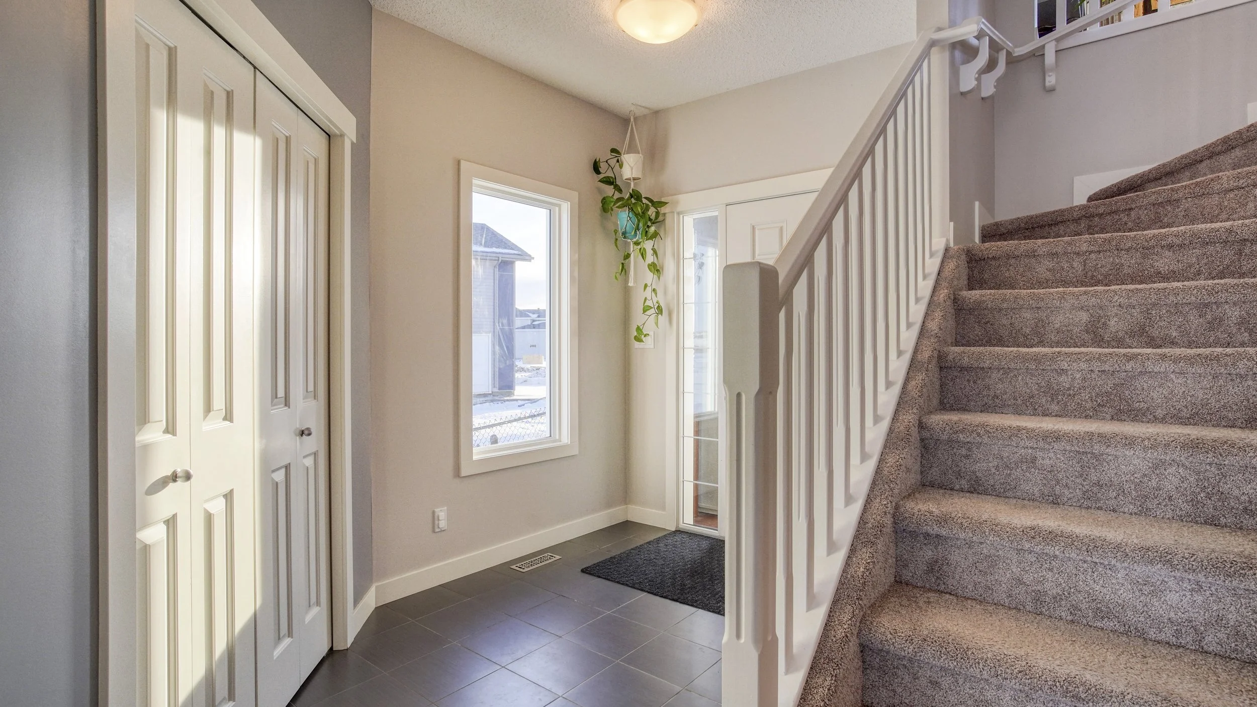 Virtual Xposure - Interior Image - (2).JPG