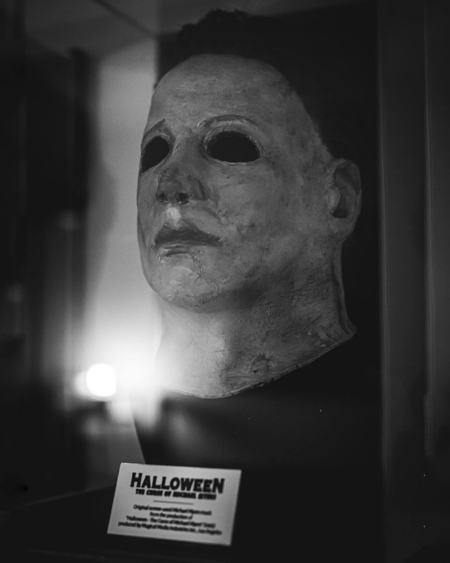 In honor of George P Wilbur, I decided to take some snapshots of the holy grail in my collection. This is an original screen used mask from 'Halloween 6' (1995), I've had this gem in my collection for over 15 years now. It used to be badly foam fille