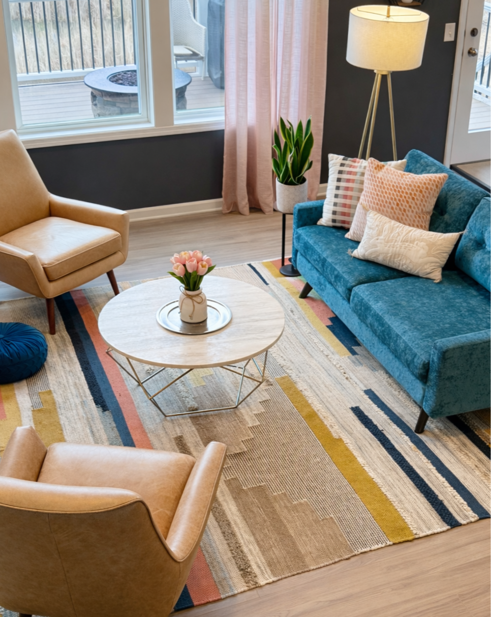 Midcentury Modern Cozy Living room