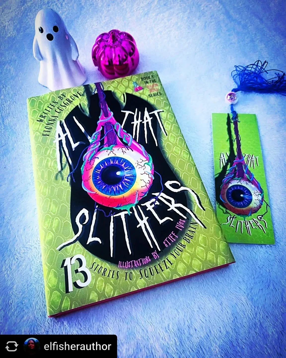Always love review coming in ❤️ 
.
Shout out to @elfisherauthor for her always never ending support ✨️ 
.
@elfisherauthor Review-All That Slithers by Fionna Cosgrove 👻✨👁️🦂🐍

Eye‑Scream parlours 🍦👁️,
Evil Jellies 👾 &amp; Ghostly Gallows 👻

Tha