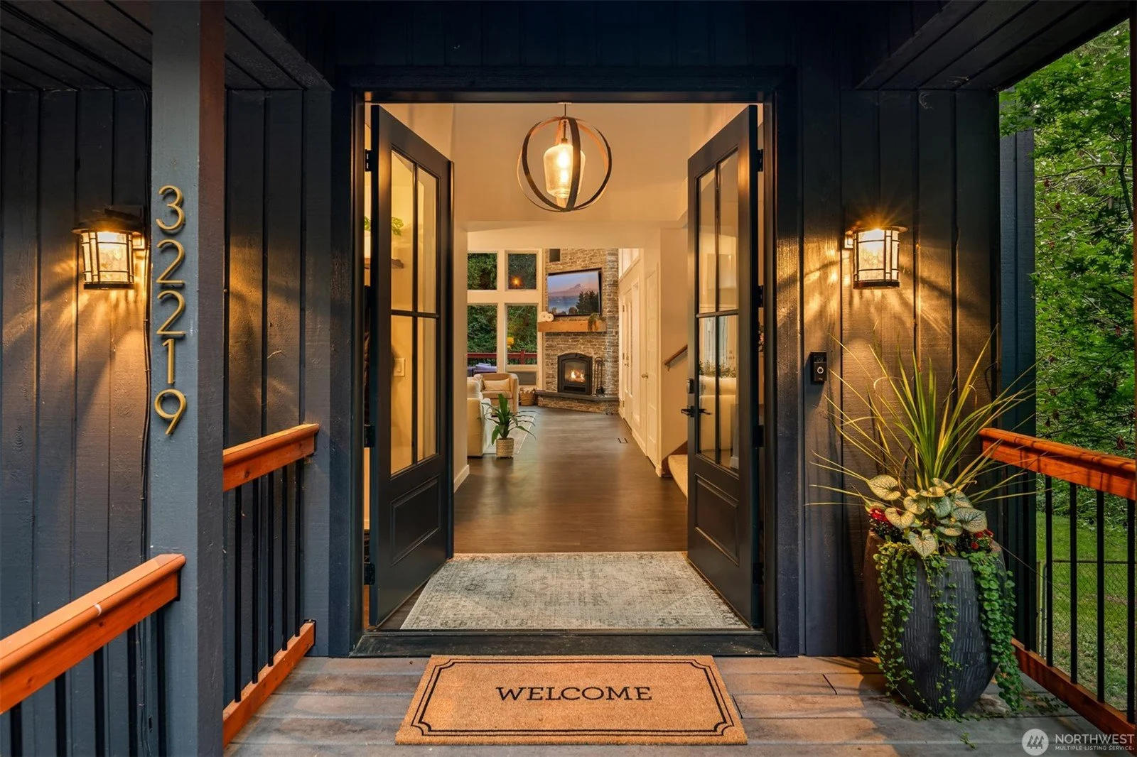 Seller in Duvall | $1,165,000