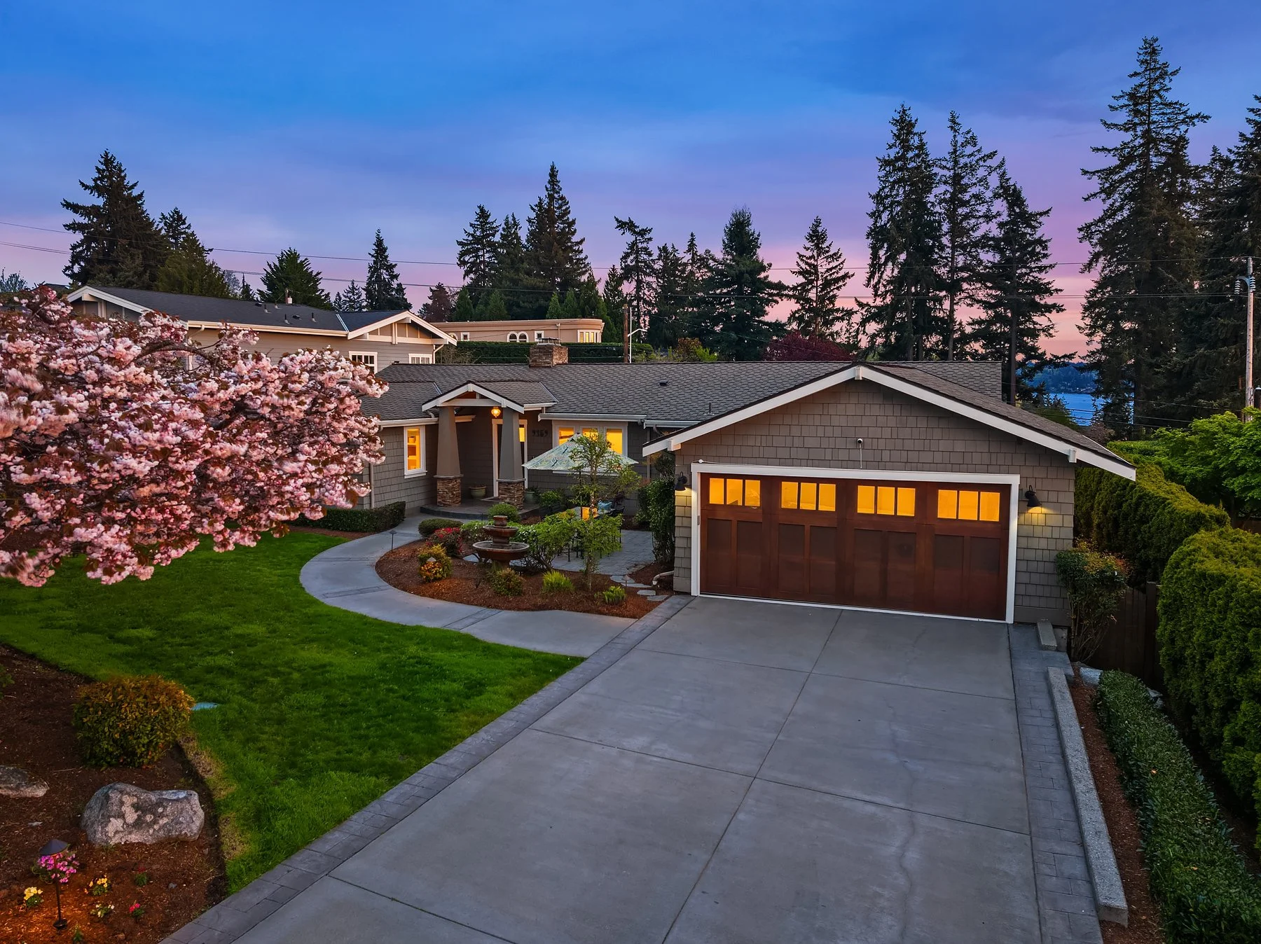 Seller in Bellevue | $3,300,000