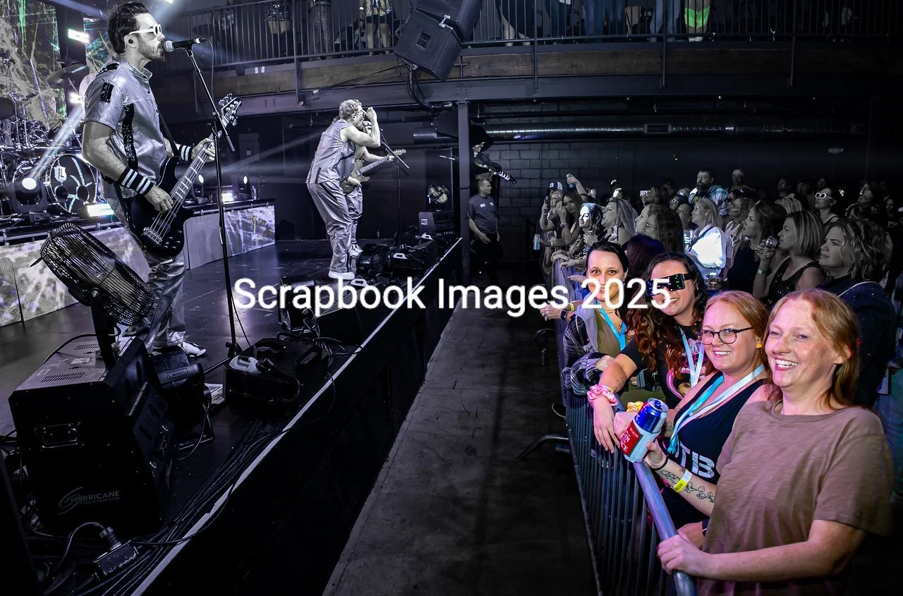 0 0 1 1N9A3717-X2.jpg