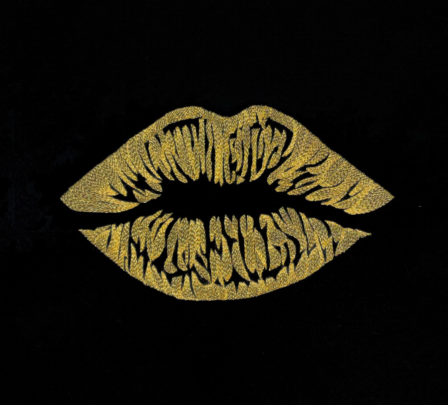 Blanshart MAchine Embroidery - People - Golden lips.jpg