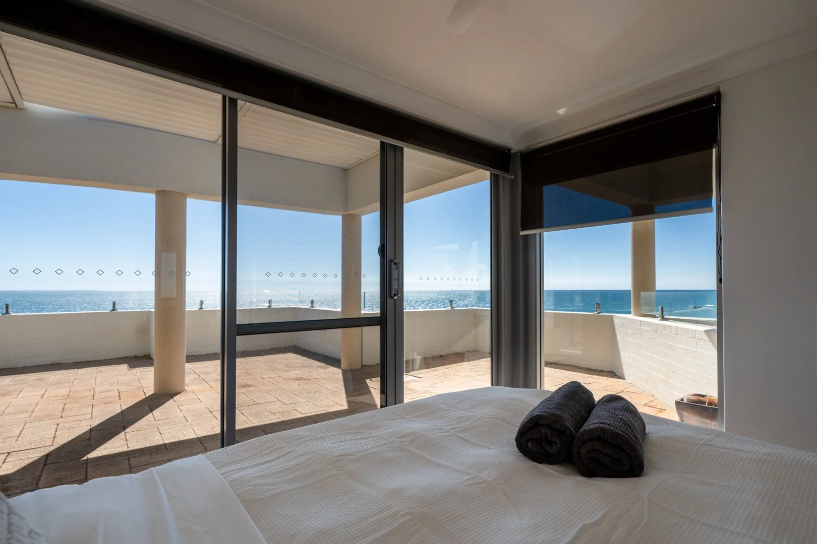 Cottesloe Beach View Apartments 16-11.jpg